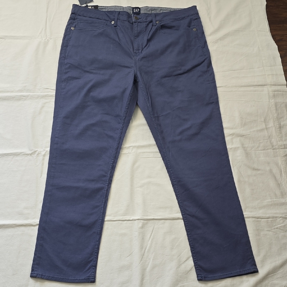 GAP Men's Relaxed Indigo Jeans